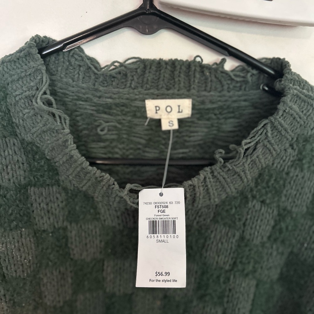Buckle Green Crew Neck Sweater Plush Knit - Picture 4 of 7